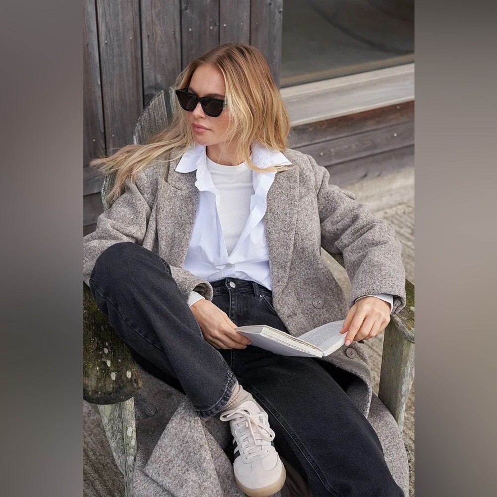 Claire Rose x NA-KD Brown Double Button Coat!